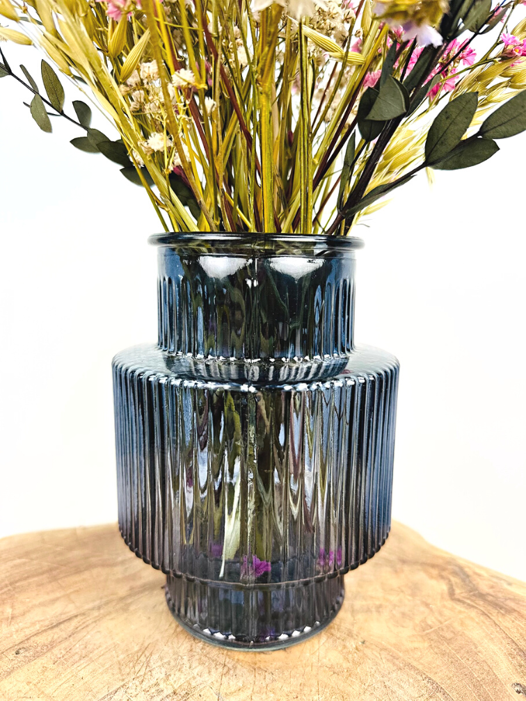 Droogbloemen boeket "The Happiness Bouquet" | 30cm - inclusief blauwe vaas