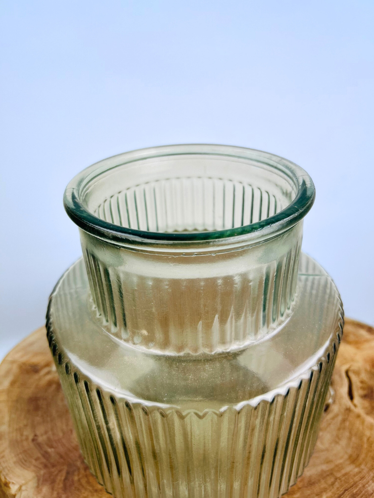 Vaas Lola "grijs" - ⌀18xH25cm