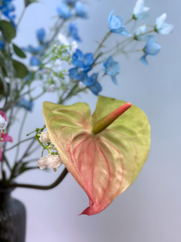 Zijden boeket "Zang van Arwen" - 55 cm