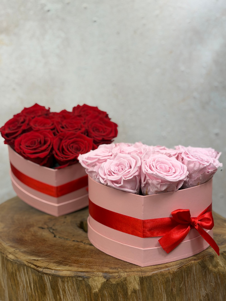 Longlife Rozenbox 'hart' (9 stuks rozen)