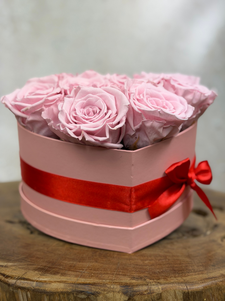 Longlife Rozenbox 'hart' (9 stuks rozen)