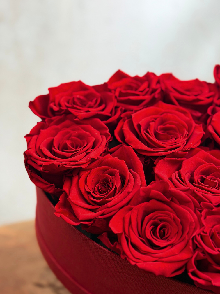 Longlife Rozenbox 'hart' met 14 rode Longlife rozen