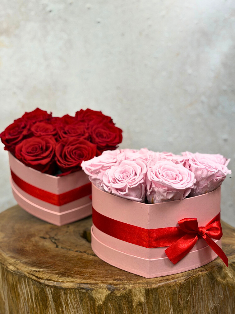 Longlife Rozenbox 'hart' (9 stuks rozen)