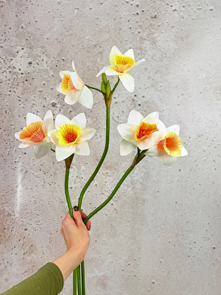 Combi-deal | Zijden bloemenbundel "Naricissen"