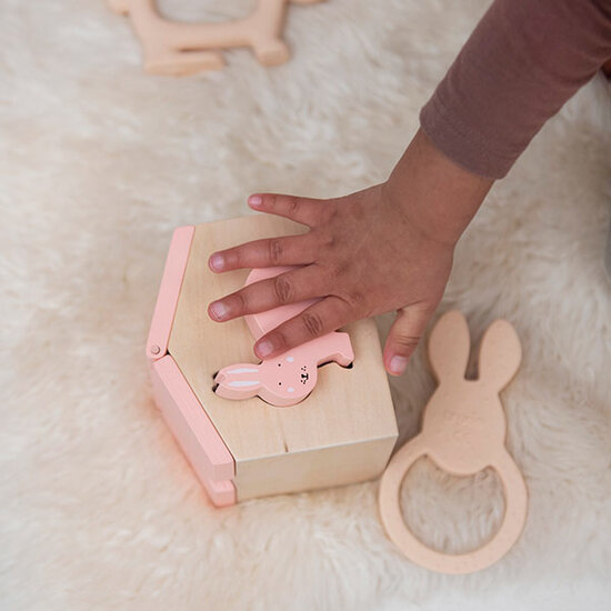 Trixie Baby Maison en bois boîte à formes Mrs. Rabbit - Trixie