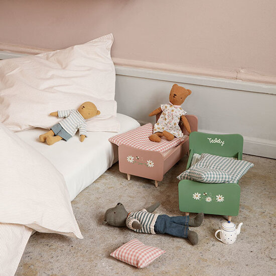 Maileg Maileg lit en bois Teddy dad - Dusty green 26cm