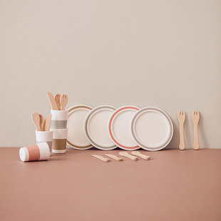 Kids Concept vaiselle jouet 4 personnes Bistro