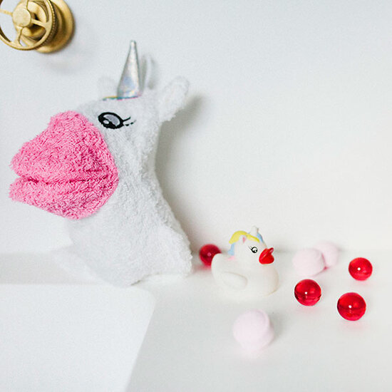 Isabelle Laurier Gant de toilette licorne Isabelle Laurier