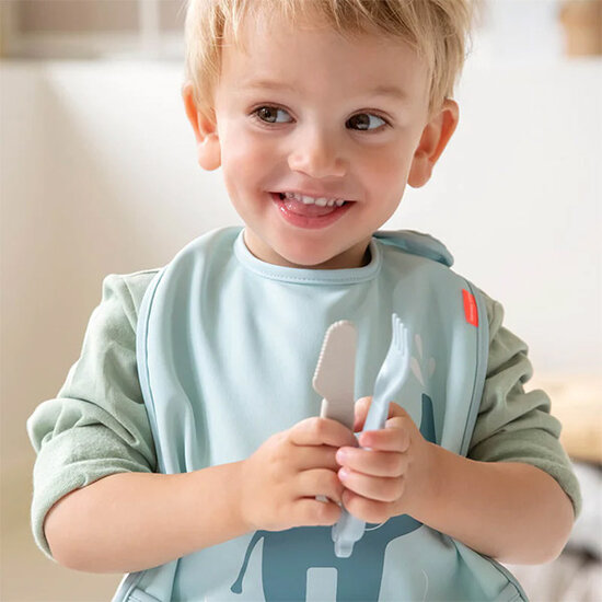 Done By Deer Fourchettes Kiddish Raffi powder Done by Deer