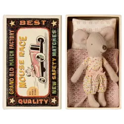 Maileg | Petite sœur souris dans une boîte d'allumettes