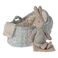 Maileg Maileg | Lapin dans un panier - Bleu - Bleu clair