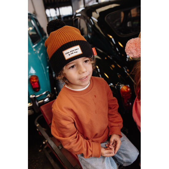 Hello Hossy Hello Hossy | Muts Block Blacky Dad