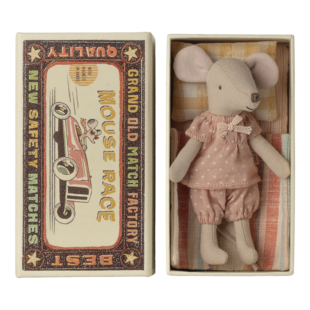 Maileg | Grande sœur souris dans une boîte d'allumettes