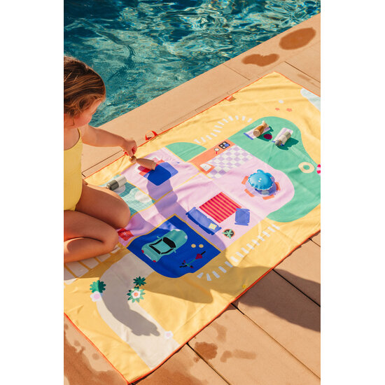 Quut Quut | PlayTowel M (140 x 70 cm) Maison de poupées