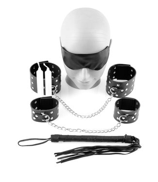 Pipedream Chains Of Love Bondage Kit