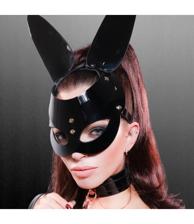 Kinky Diva – High Gloss Bunny Mask