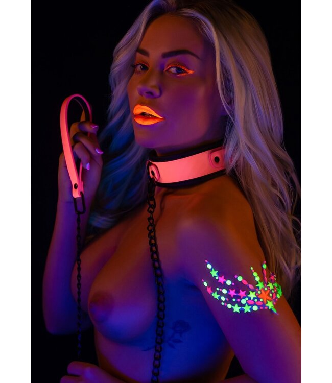 Taboom Glow In the Dark Collar and Chain Leash