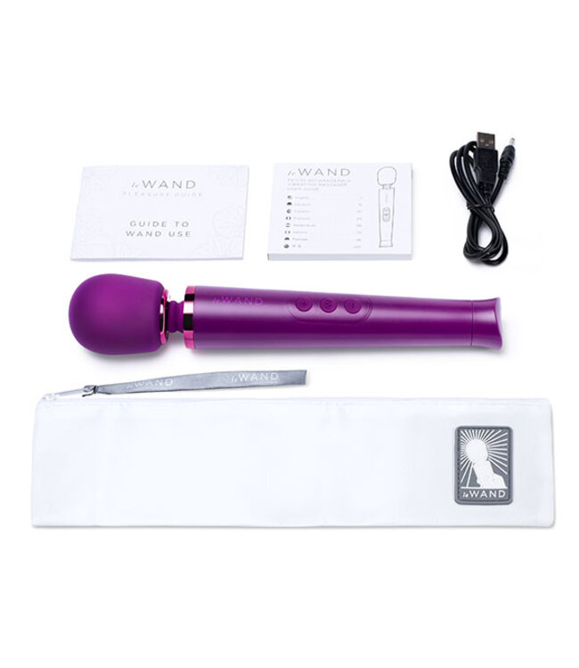 Le Wand - Petite Oplaadbare Vibrerende Massager Cherry
