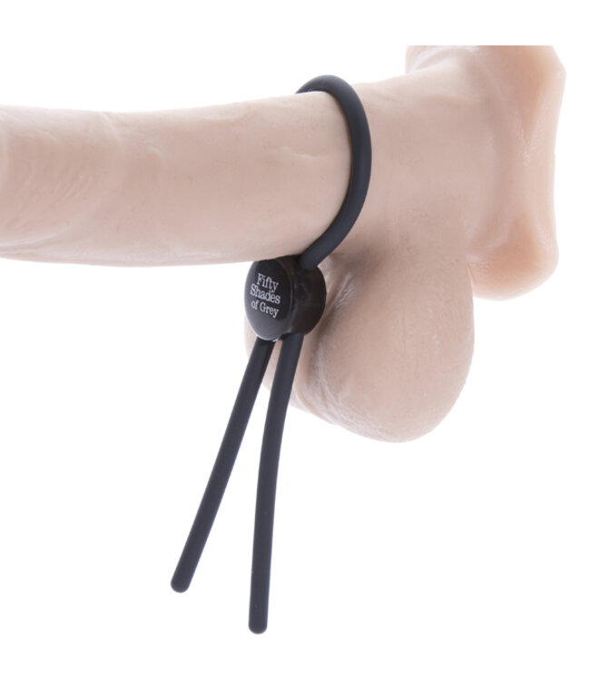Fifty Shades of Grey - Adjustable Cock Ring Zwart