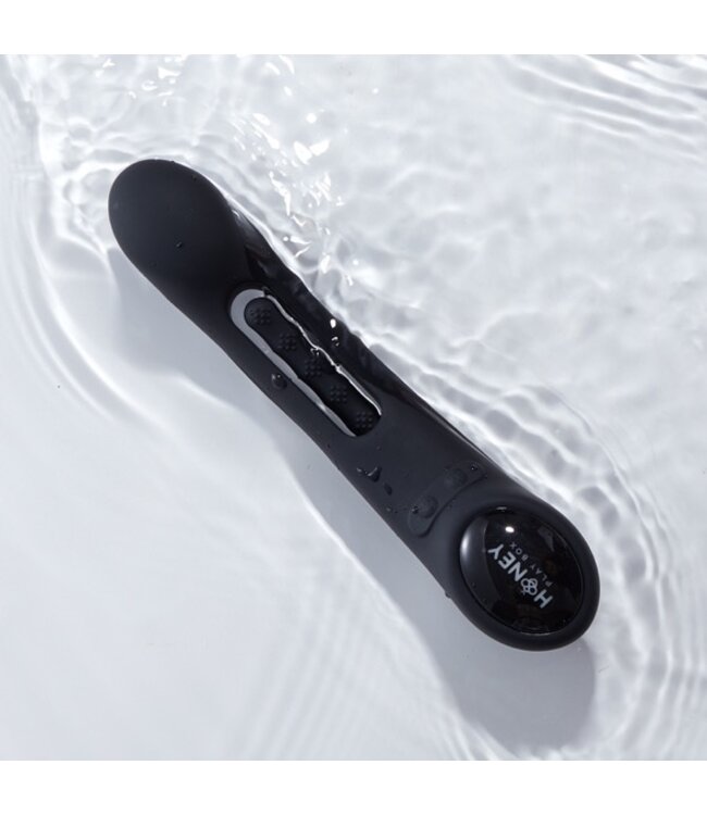 HoneyPlayBox - Tempo-Pressure Sensing App-Controlled Kinky Finger Tapping G-spot Vibrator Black