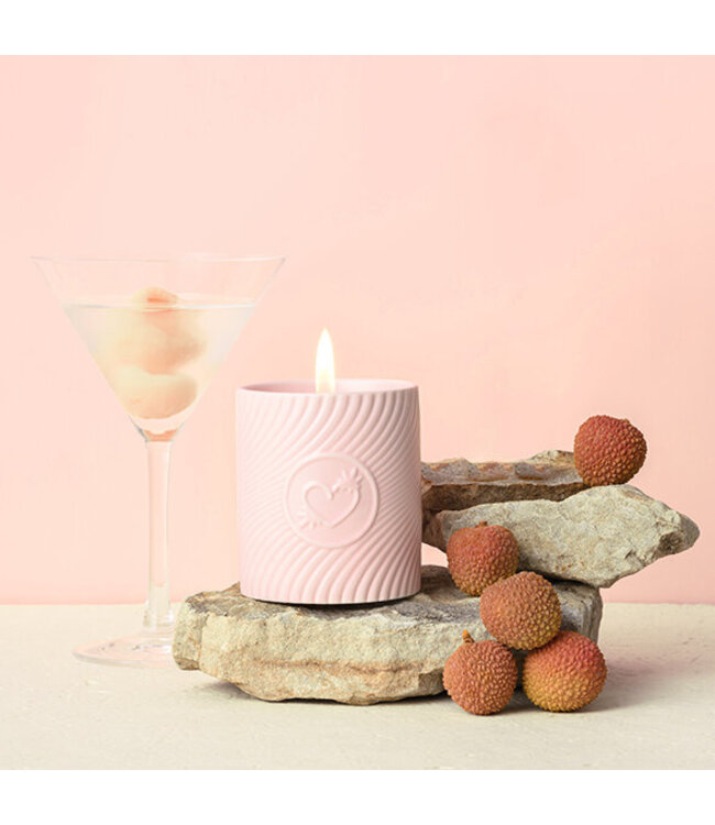 HighOnLove - Pink Massage Kaars Lychee Martini