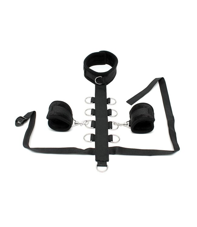 Rimba - Collar with cuffs