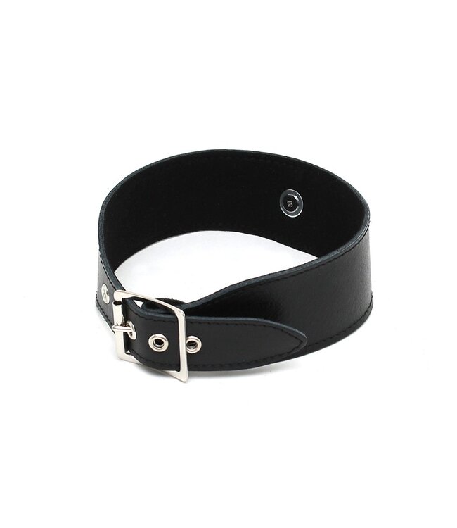 Rimba - Halsband met grote ring, 4 cm. breed