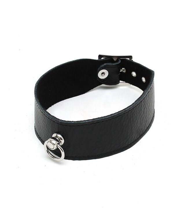 Rimba - Halsband met ring, 4 cm. breed