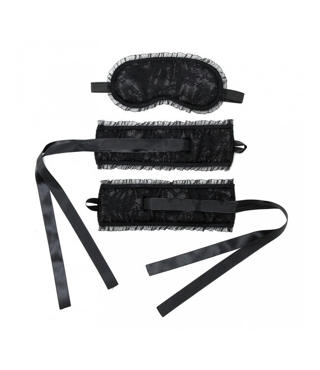 Satijn Look Handboeien en Masker