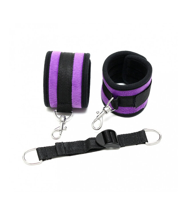 Rimba - Soft Bondage klittenband voetboeien met band van 30 cm. en karabijnhaken