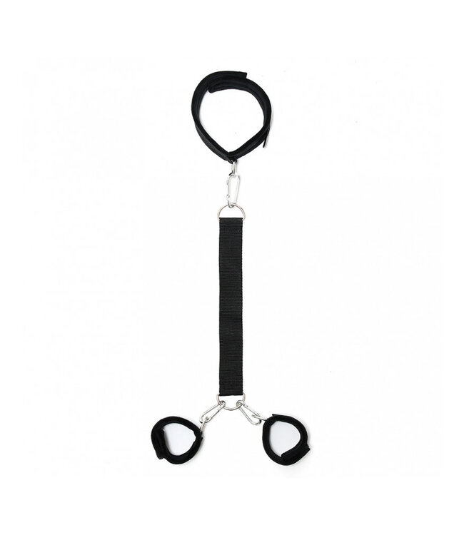 Rimba - Soft Bondage halsband verbonden aan handboeien