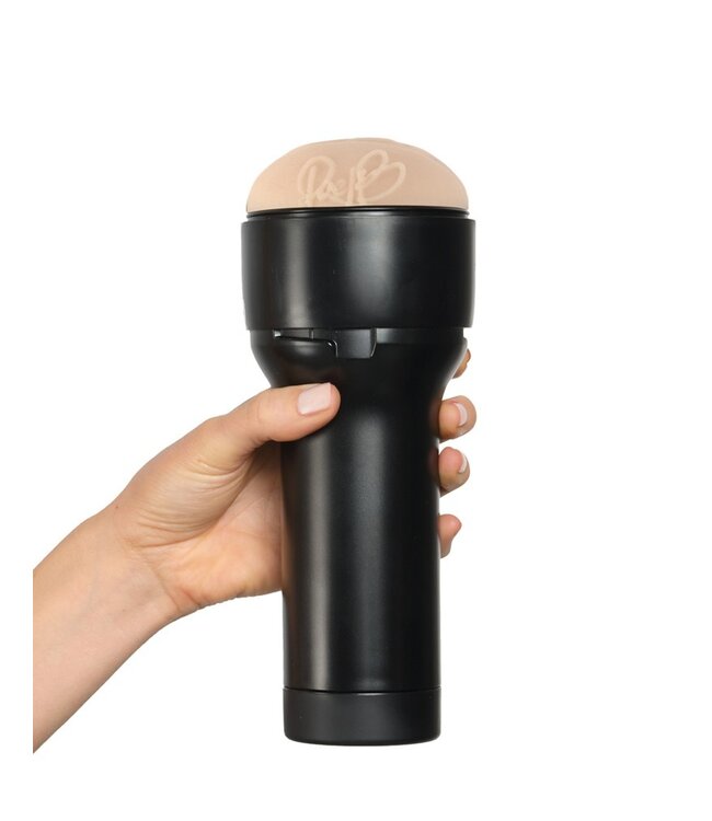 Kiiroo - FeelStar Stroker - Rae Lil Black