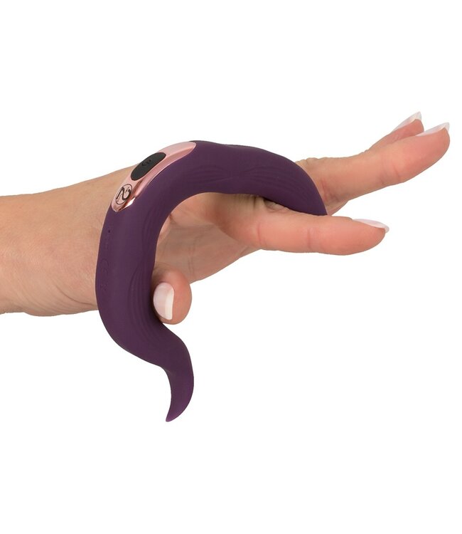 Two Motors Couple’s Ring