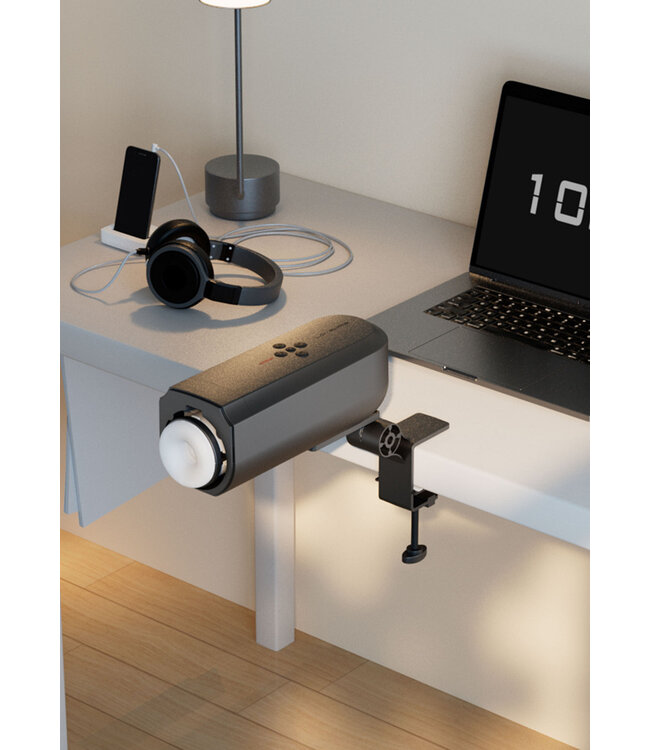 Lovense Solace - Automatic Thrusting Masturbator