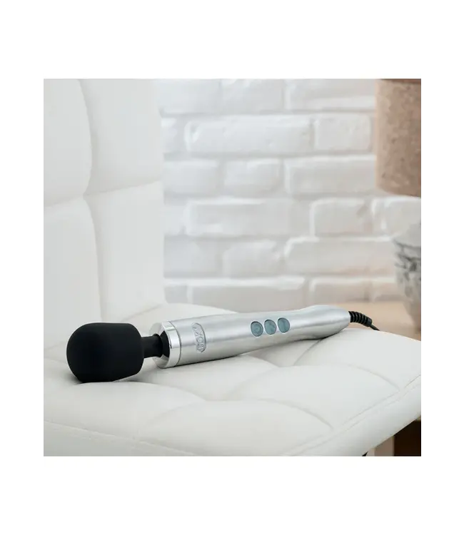 Die Cast Metal Wand Massager - Silver