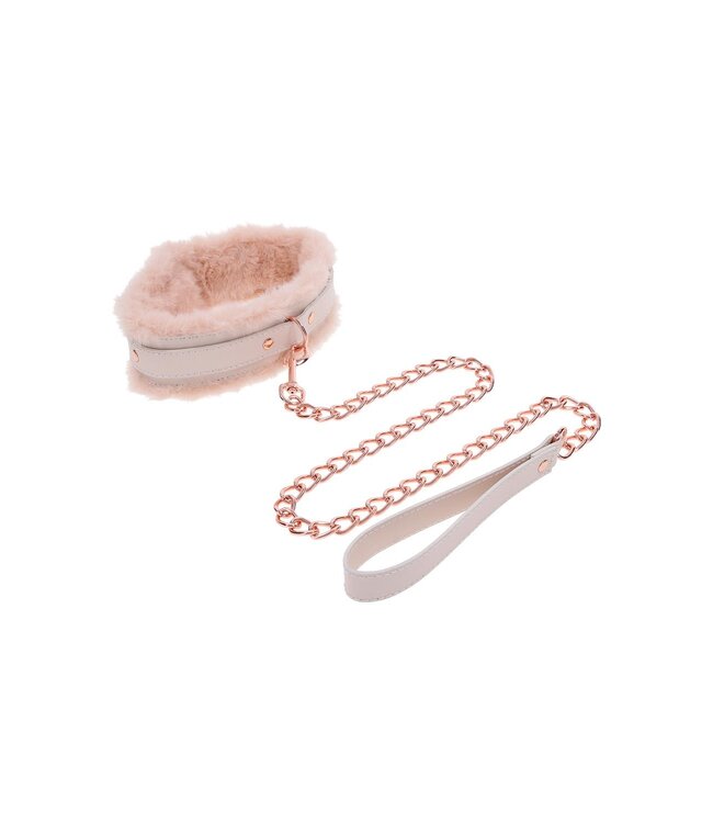 PEACHES ‘N CREAME FUR COLLAR & LEASH