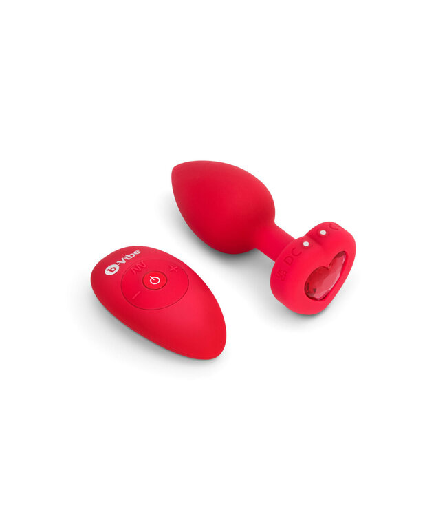B-Vibe Vibrating Heart Plug M/L