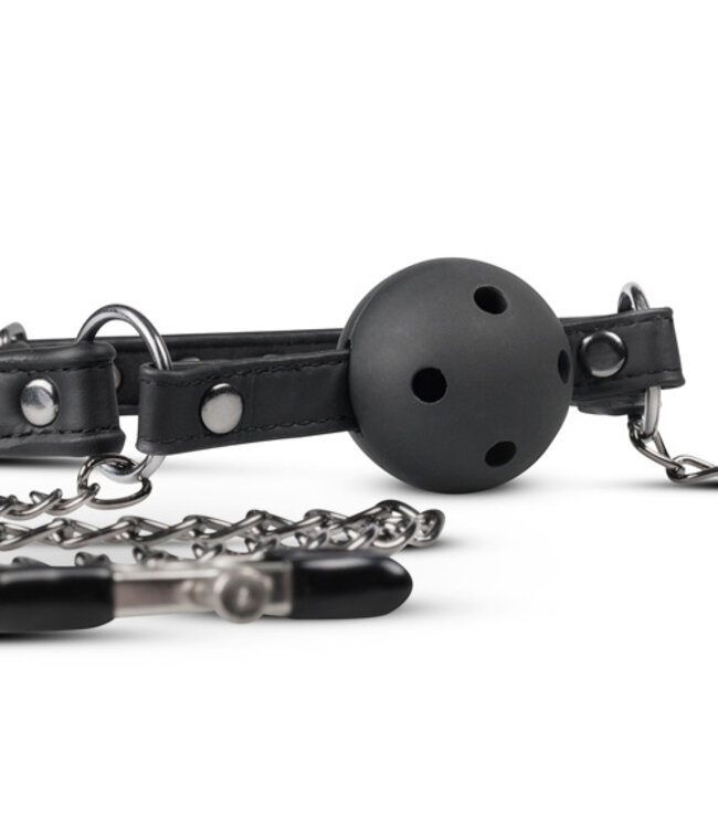 Open Ball Gag Met Tepelklemmen