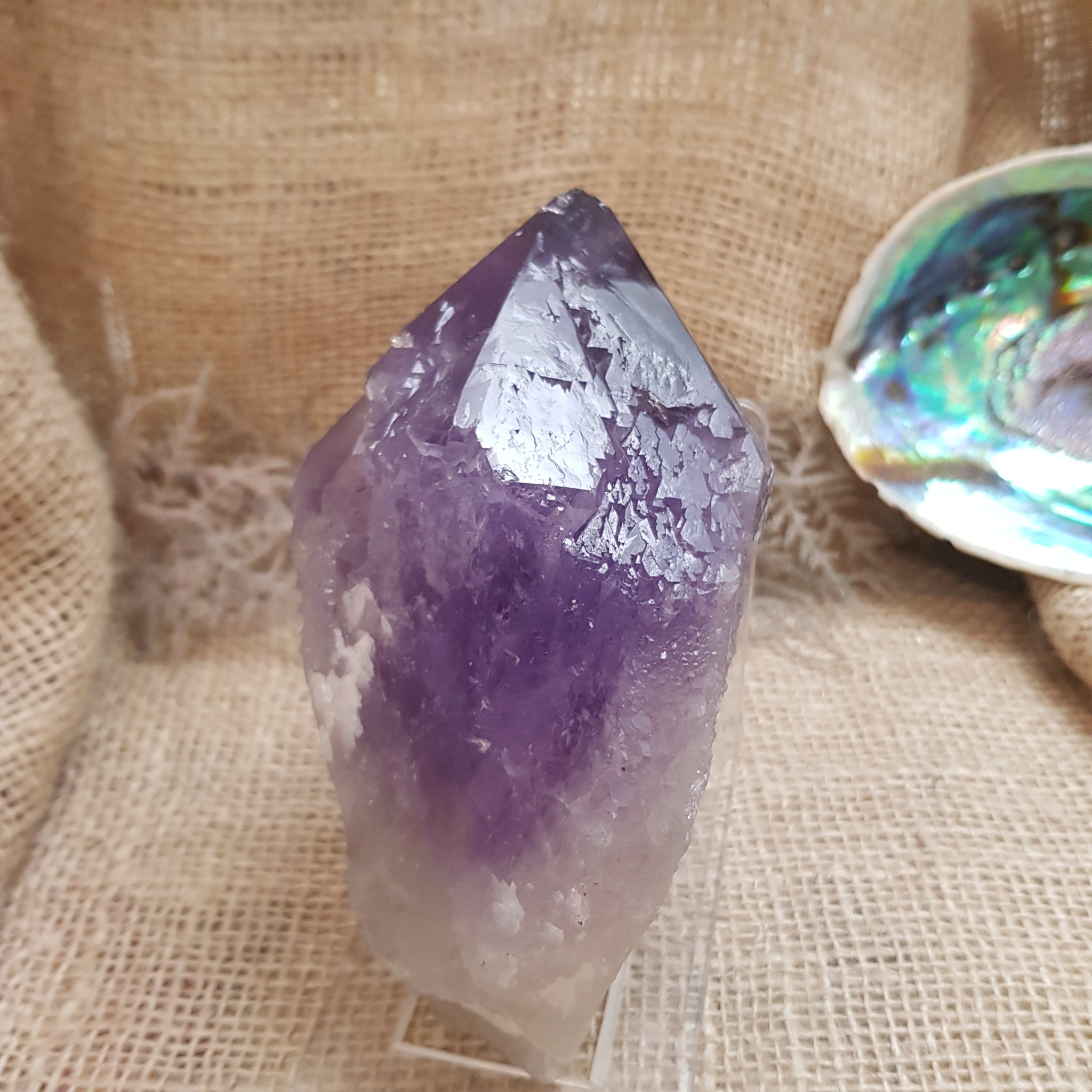 Kathedraal Amethist met Fantoom. (Staf) 3 - De Verrijking, image size:2048x2048