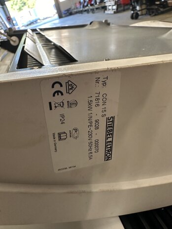 Stiebel Partij Stiebel Eltron CON wand Convectors ( 20st ) Stiebel Partij Stiebel Eltron CON wand Convectors ( 20st )