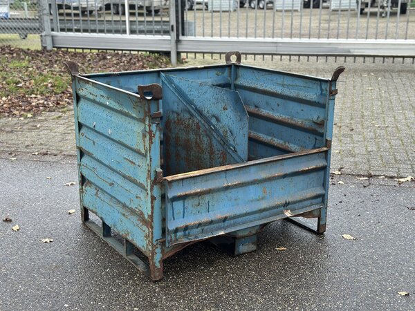 Gebruikte Stalen stapelbak  1200x1000x1010mm 