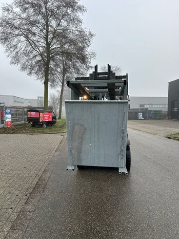 Partij kantelbakken met traverse 700L 1200x800x800mm Partij kantelbakken met traverse 700L 1200x800x800mm