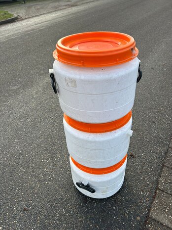 Gebruikte kunststof vaten 26L Gebruikte kunststof vaten 26L