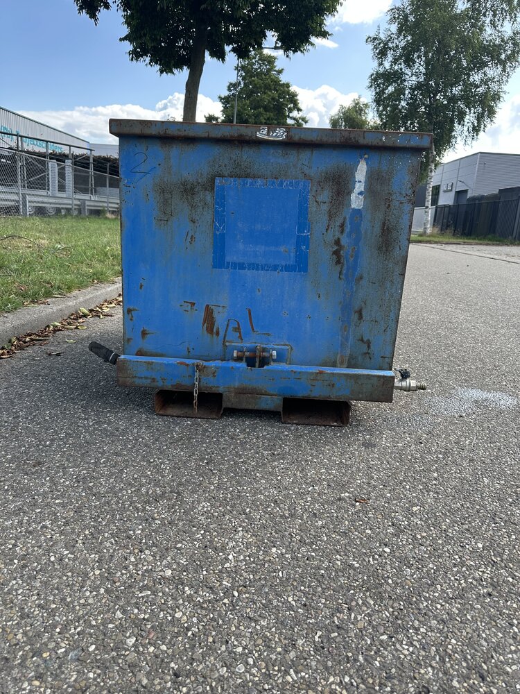 Gebruikte kantelbak (nr 2) 1460x900x860mm Gebruikte kantelbak (nr 2) 1460x900x860mm