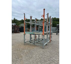 Partij gebruikte bouwpallets ( 9st ) 1500x800x800mm Verzinkt Partij gebruikte bouwpallets ( 9st ) 1500x800x800mm Verzinkt