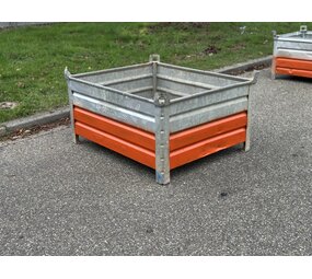 Gebruikte Stapelbak staal 1200x1000x600mm Gebruikte Stapelbak staal 1200x1000x600mm