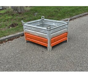 Gebruikte Stapelbak staal 1000x800x600mm Gebruikte Stapelbak staal 1000x800x600mm