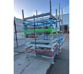 Partij gebruikte bouwpallets ( 12st ) 1300x900x800mm