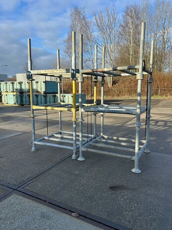 Partij gebruikte stapelpallets (6st) 920x920x650mm