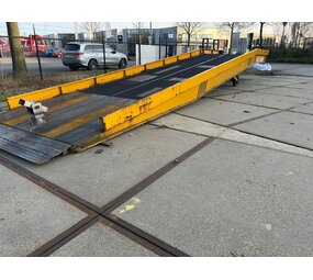 Elwina Gebruikte mobiele laadbrug 12 ton